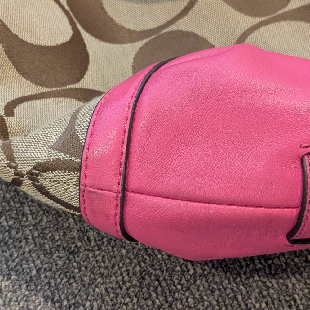 Coach Tote Carry All With Coach Jacquard And Pink Leather Trimp With Zipper - Picture 6 of 12